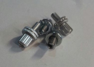 Śruba regulacyjna dźwigni hamulca - 7mm